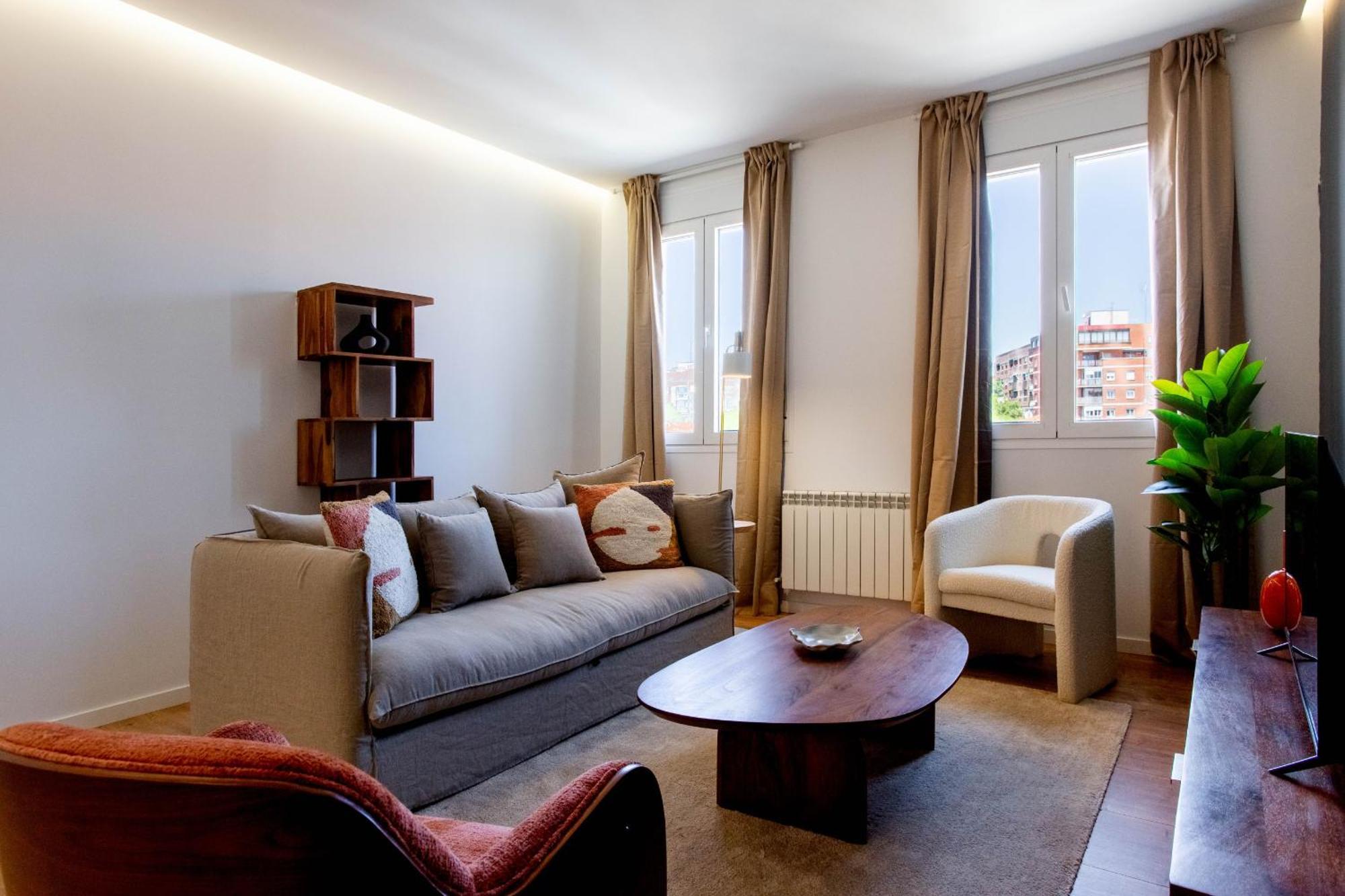 Luces En Madrid Apartment Luaran gambar